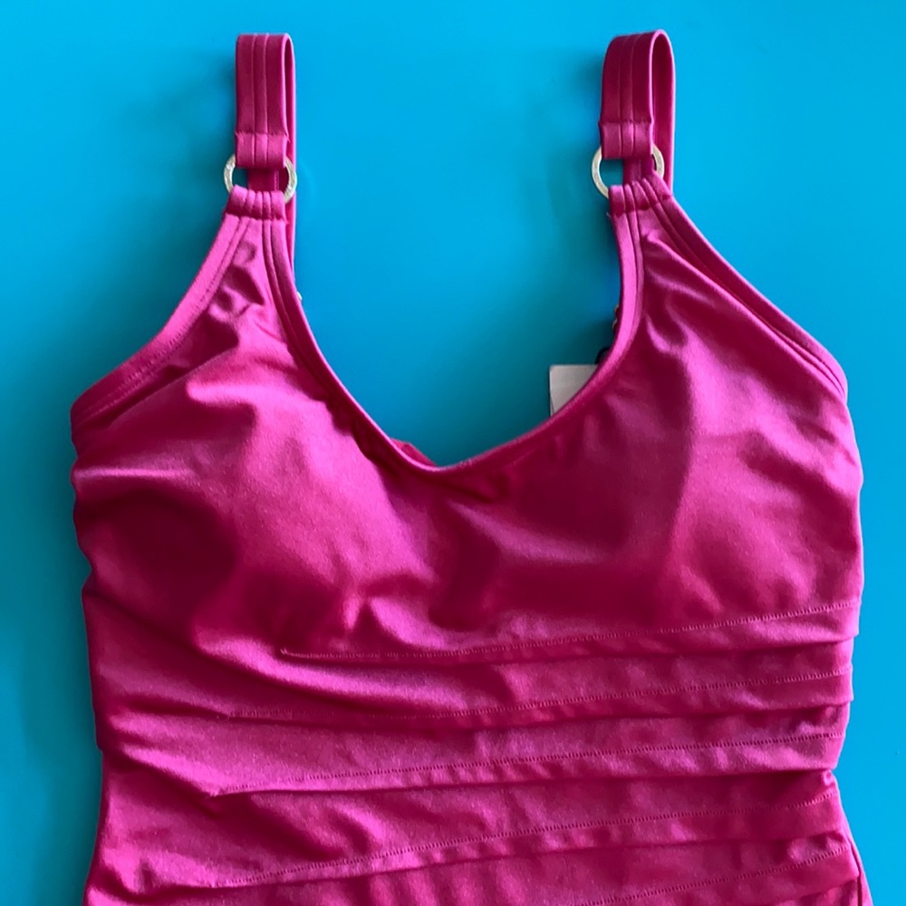 NWT Calvin Klein
Starburst One-Piece Swimsuit